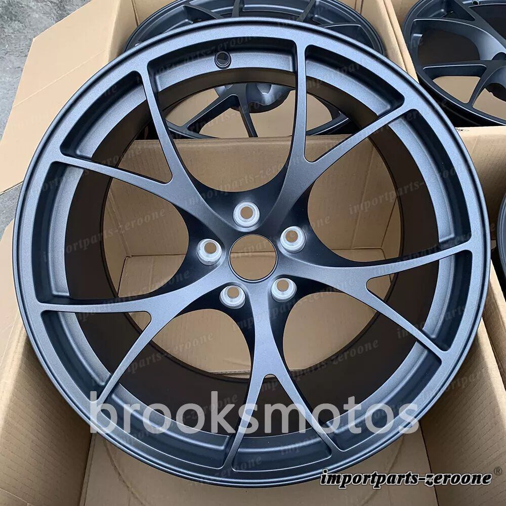アルファロメオジュリア 19インチ鍛造ホイール 19x9 サテンガンメタル