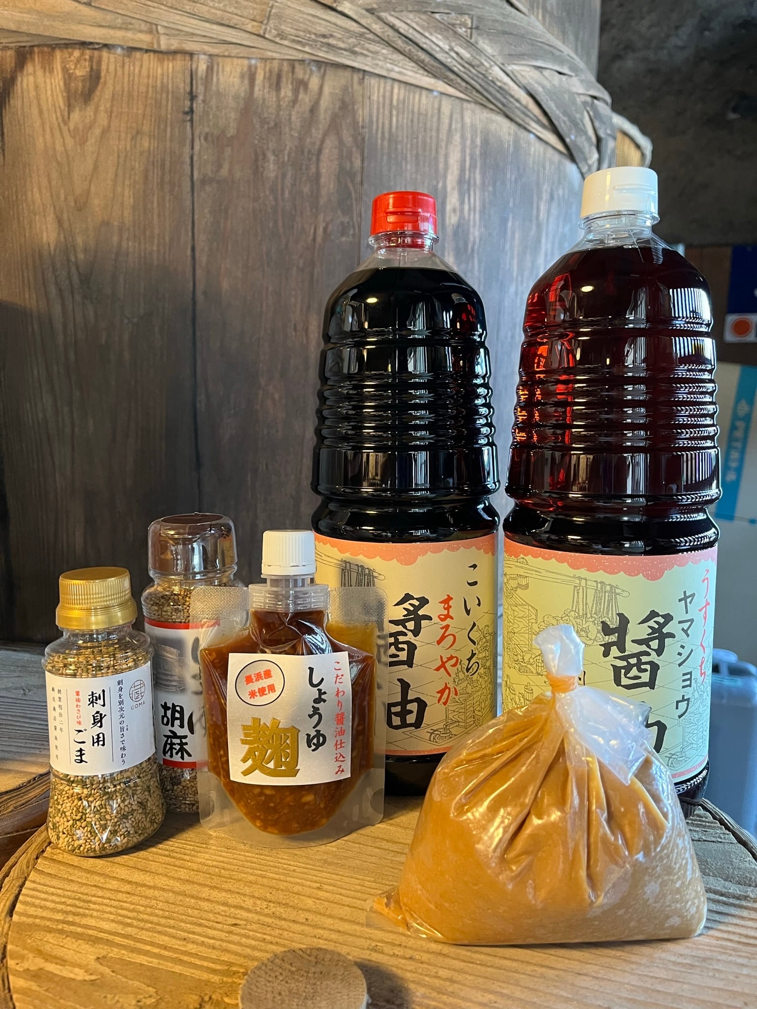 鍋庄商店　しょうゆ・味噌・胡麻セット　送料込み 鍋庄商店 お客様希望商品（醤油、味噌、しょうゆ麹、しょうゆ