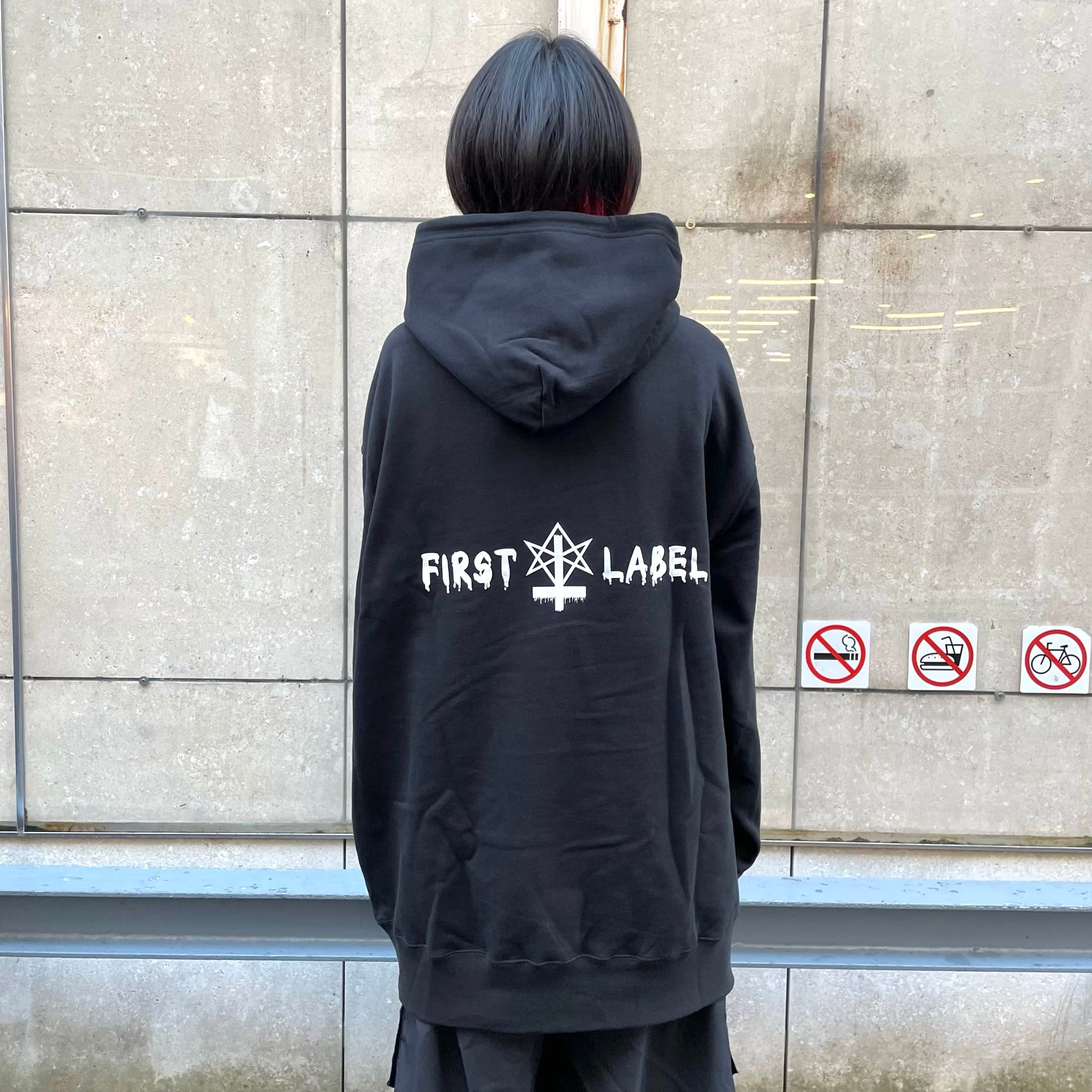 First Label うさ耳パーカー