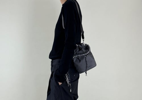 zattu : LUGUN (ルーガン) | Onthebooks