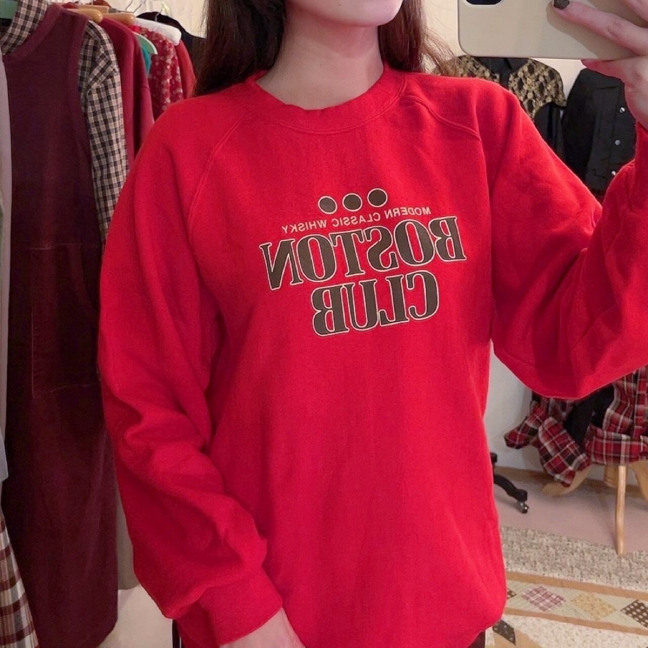 red raglan sleeve sweat
