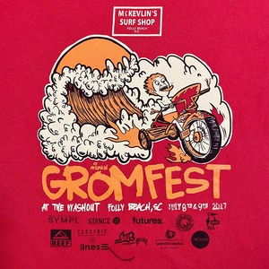 【GILDAN】GROMFDST グロムフェスト サーフィン コンテスト 企業ロゴ イラスト プリント Tシャツ 半袖 レッド US古着