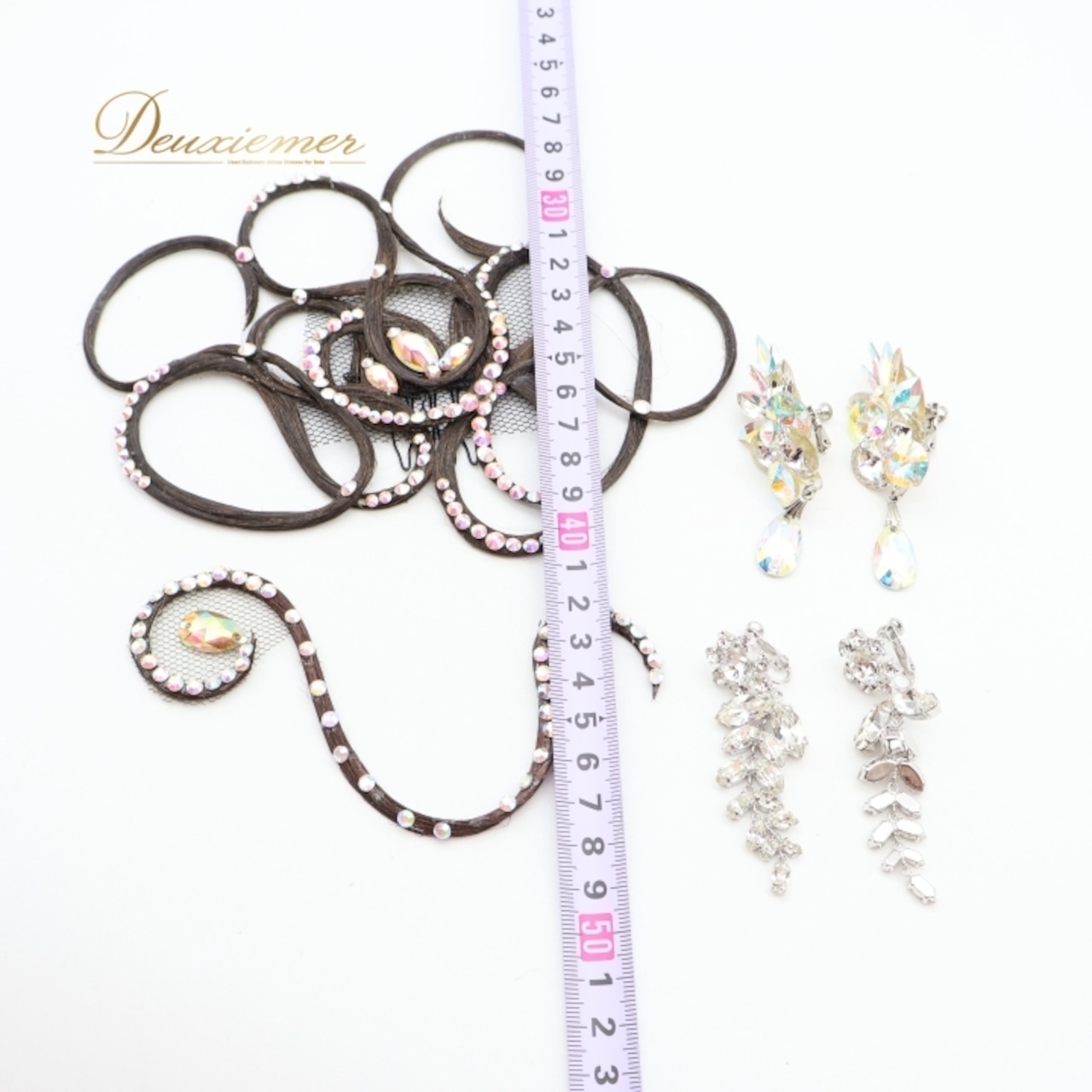 社交ダンス 小物 まとめ売り セット ヘアオーナメント ヘア小物 ヘアアクセサリー イヤリング つけ毛 つけ髪 デモ パーティ 発表会 ブラック系 シルバー系 ヘアパーツ デコレーション ビジュー アクセサリー 耳飾り 競技用 コスチューム おしゃれ