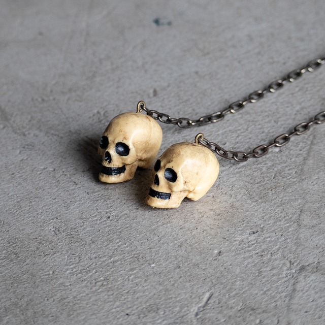 unknown vintage Skull chain