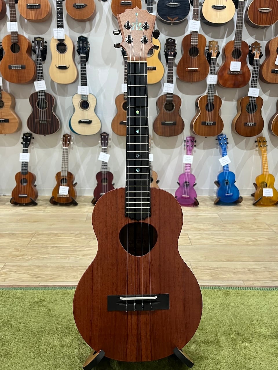 ウクレレ用カポ】Famous UC-1 | ウクレレショップ サニーサイド