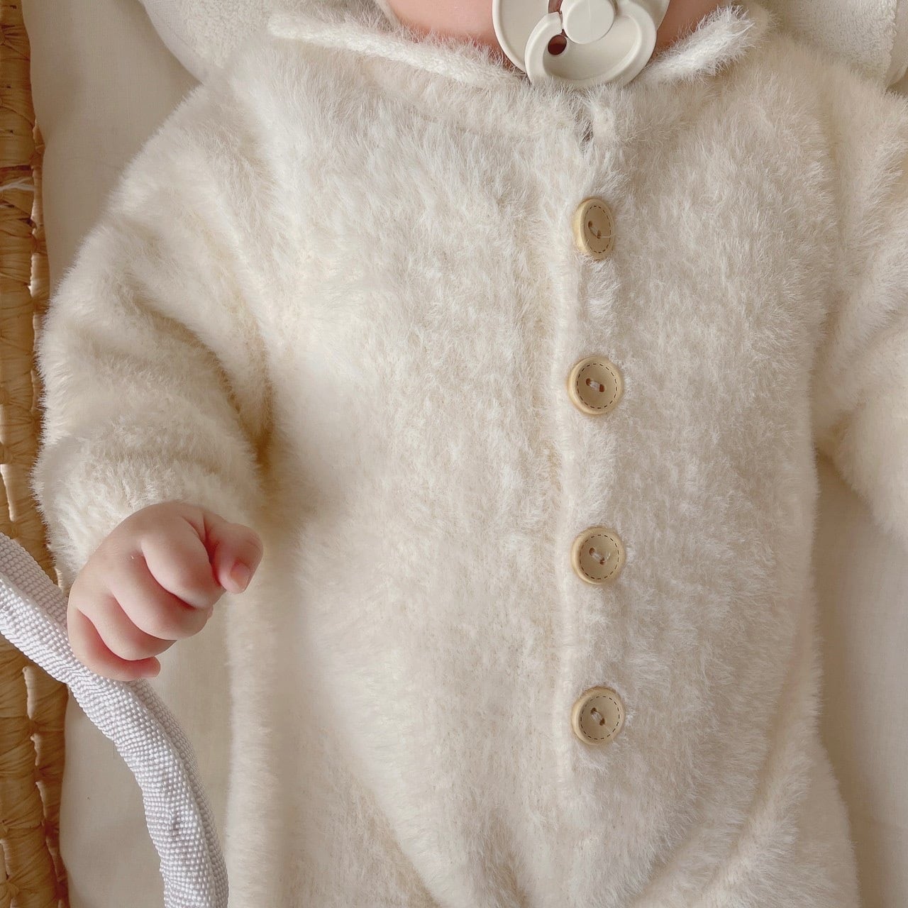 モコモコくまスーツ