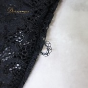 ベリーダンス 衣装 ツーピース ブラック系 レッスン 練習 レース 花 トップス スカート 黒 上品 透け感 スリット かわいい オールブラック ラインストーン 伸縮 ストレッチ 華やか インナーパンツ セットアップ 上下セット