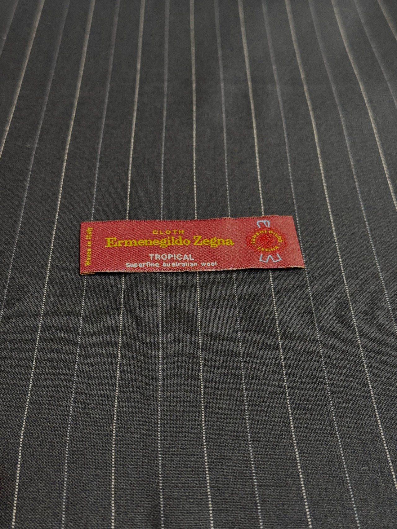 Cloth Ermenegild Zegna-クロス エルメネジルド ゼニア/トロピカル 【デットストック生地】