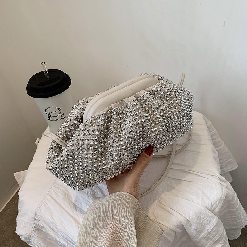 Shangxinレディーススモールバッグ2020新しいトレンディなワイルドリベットショルダーメッセンジャーバッグサマーネットレッドフォールドバッグ Tiancai_Wing_Bag7082450