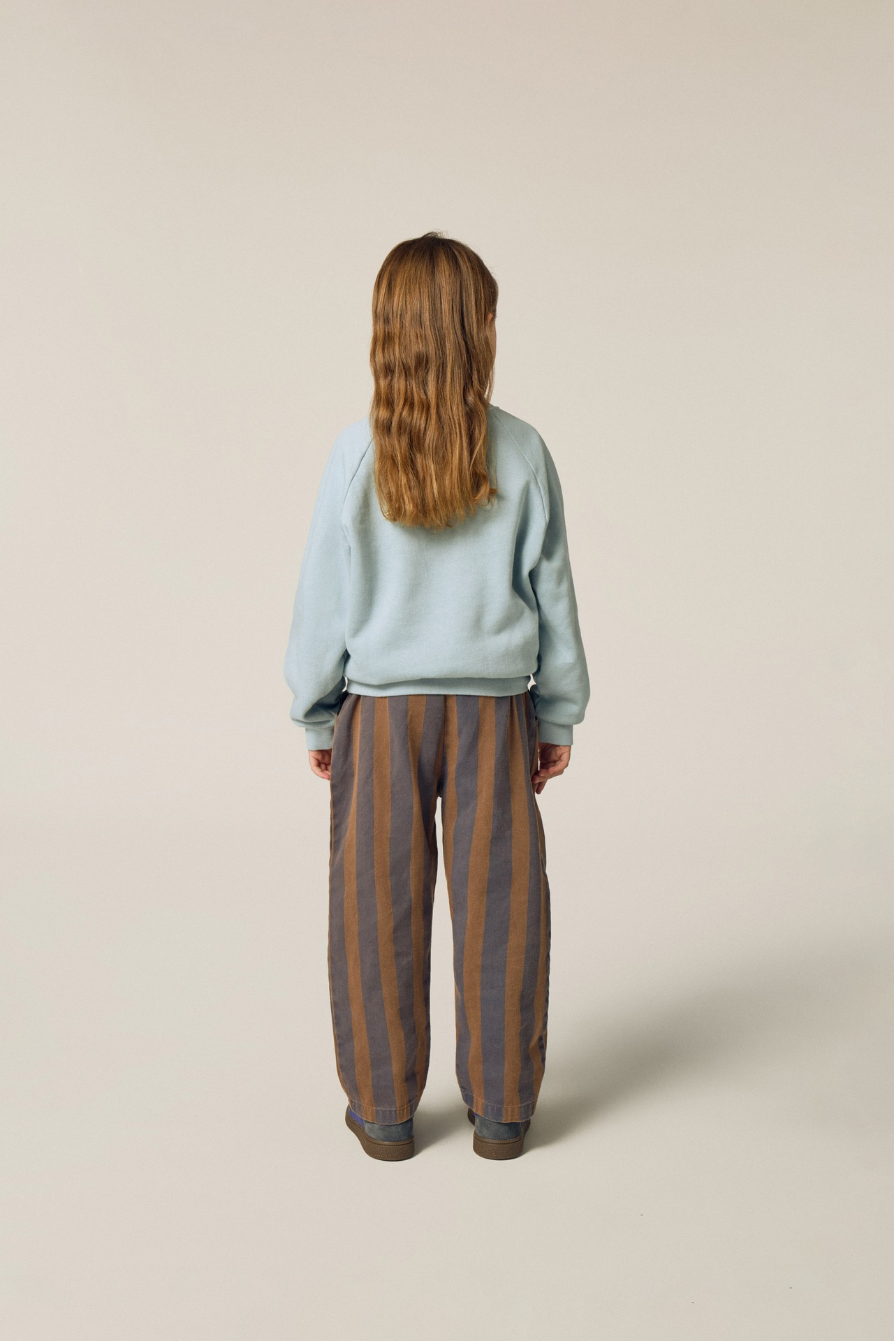 The Campamento　Bear Light Blue Sweatshirt