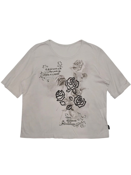 DoReMi Unique Series – Brown Rose Graphic Tee
