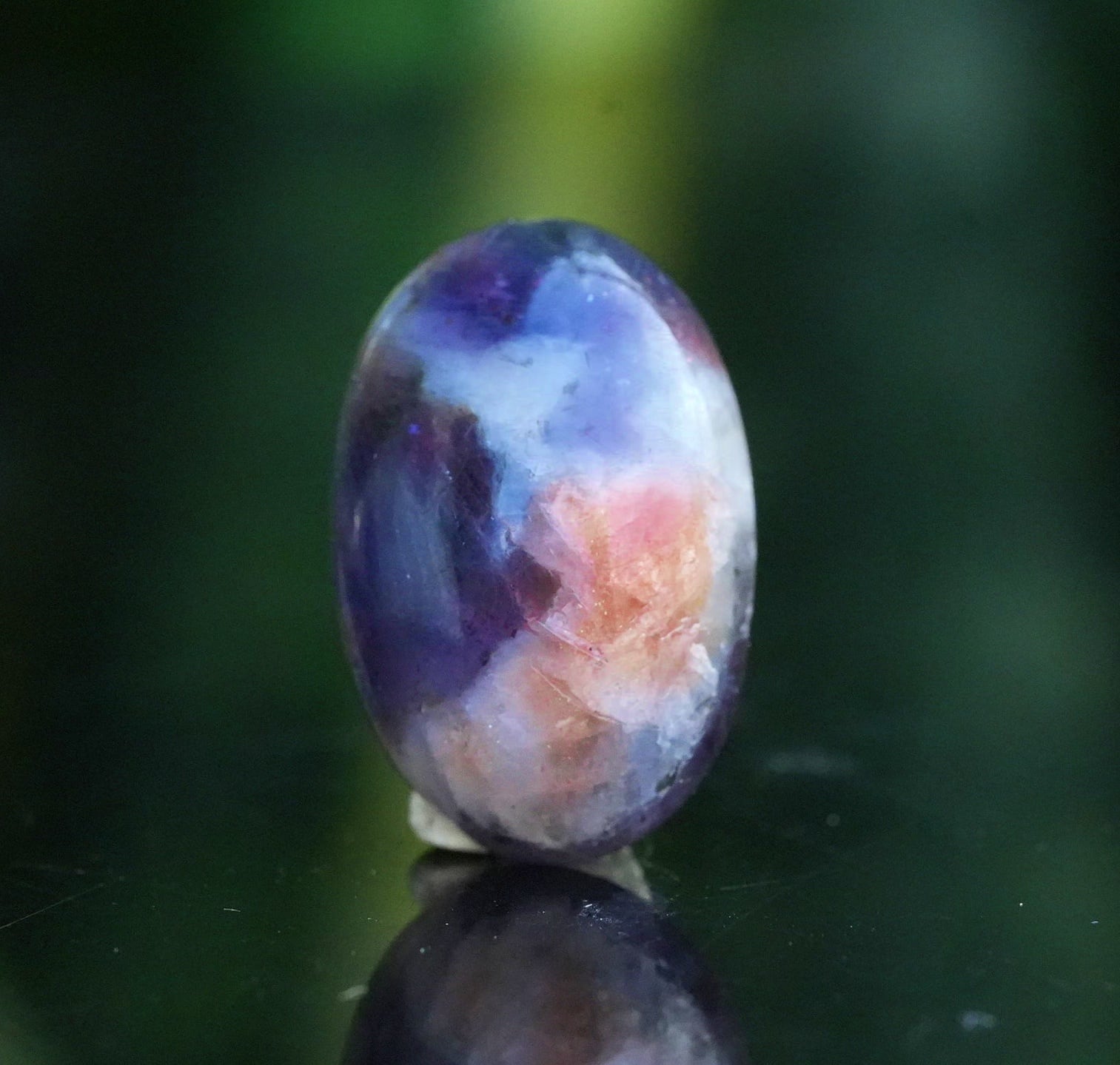 虹インクルージョン入り★アイオライトサンストーン s1574