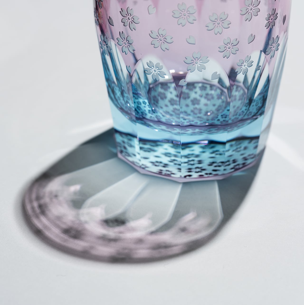 サクラサク（赤金×ライトブルー）オールドサイズ | 椎名切子