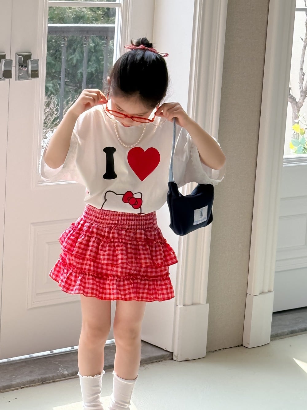 取寄》チェック柄ティアードフリルスカート （レッド／スカイ） KMAI