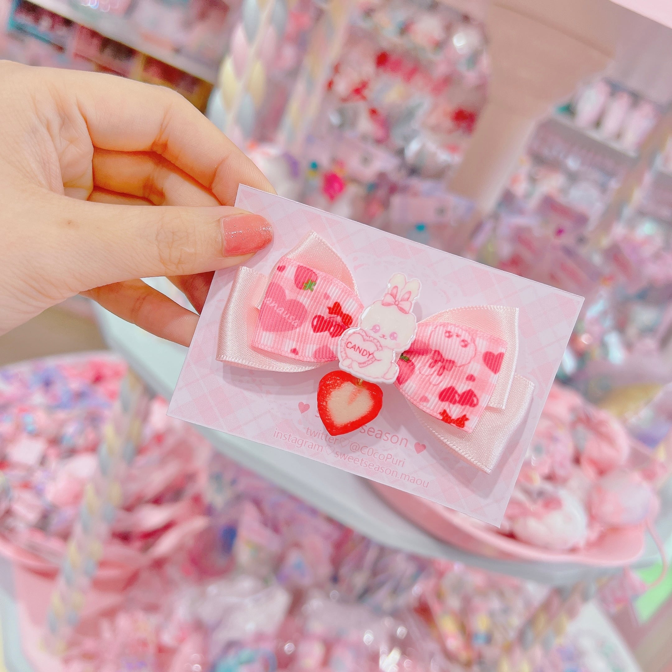 【C8】8-23ヘアクリップ