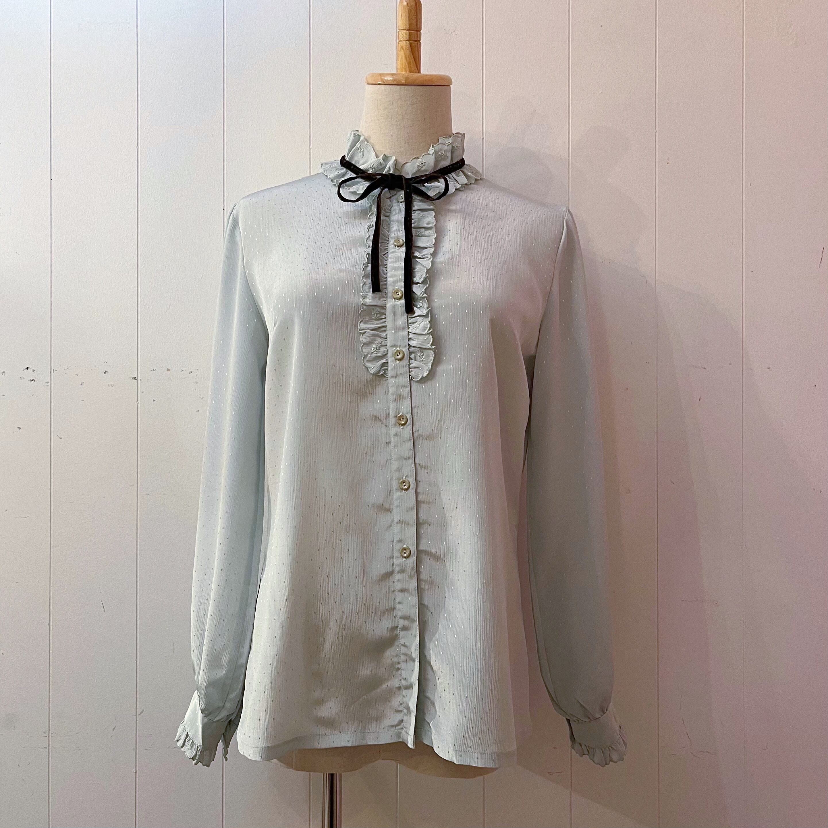 mint green velours ribbon blouse