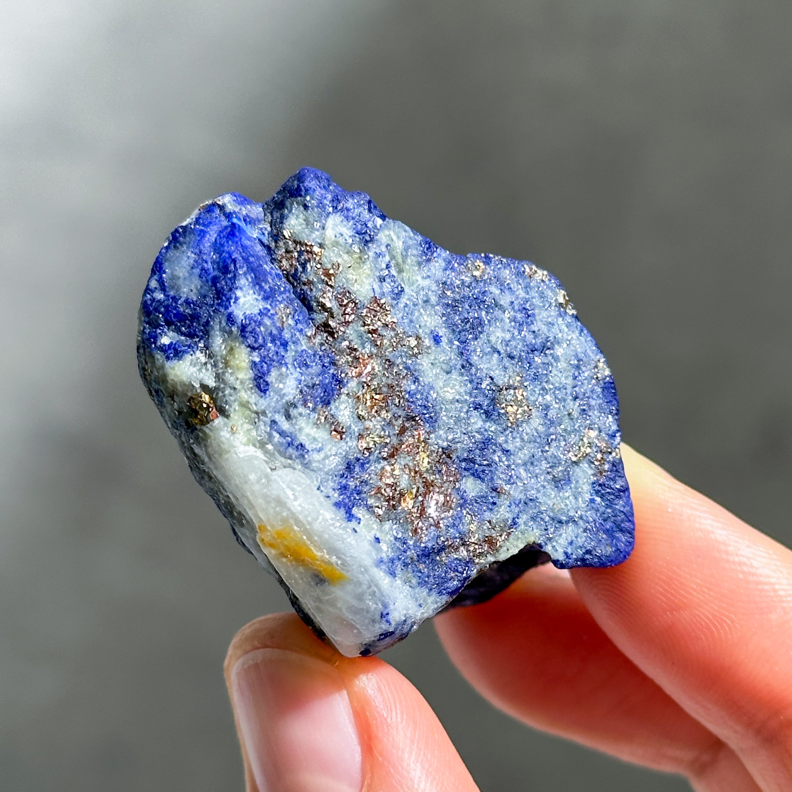 ラピスラズリ 原石 32◇Lapis Lazuli◇天然石・鉱物・パワーストーン
