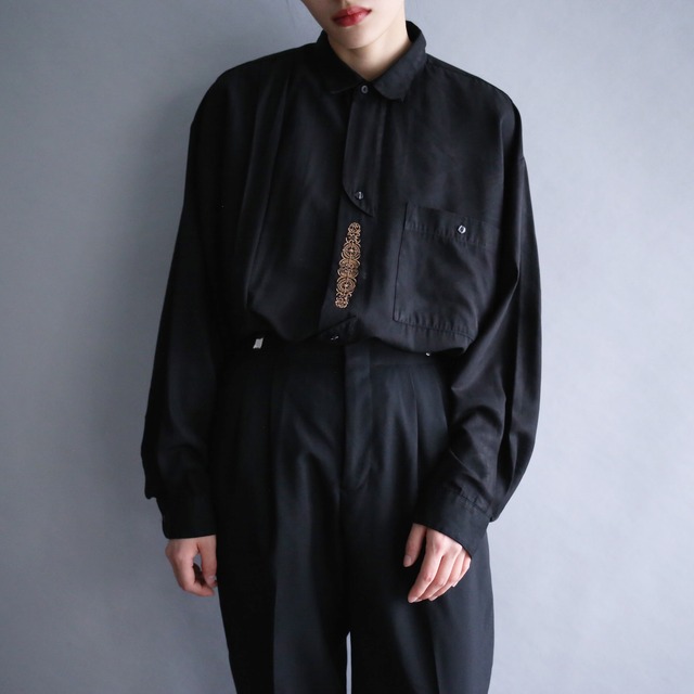 "刺繍" one point embroidery fly-front minimal mode shirt