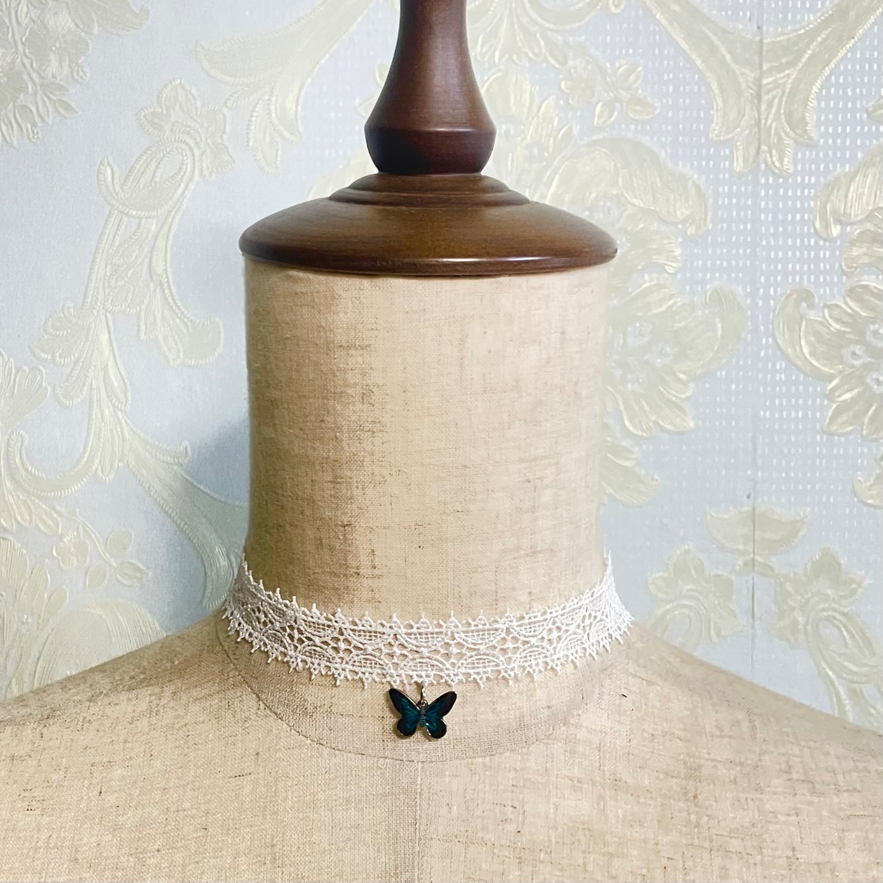 蝶レースチョーカー(通販限定価格)