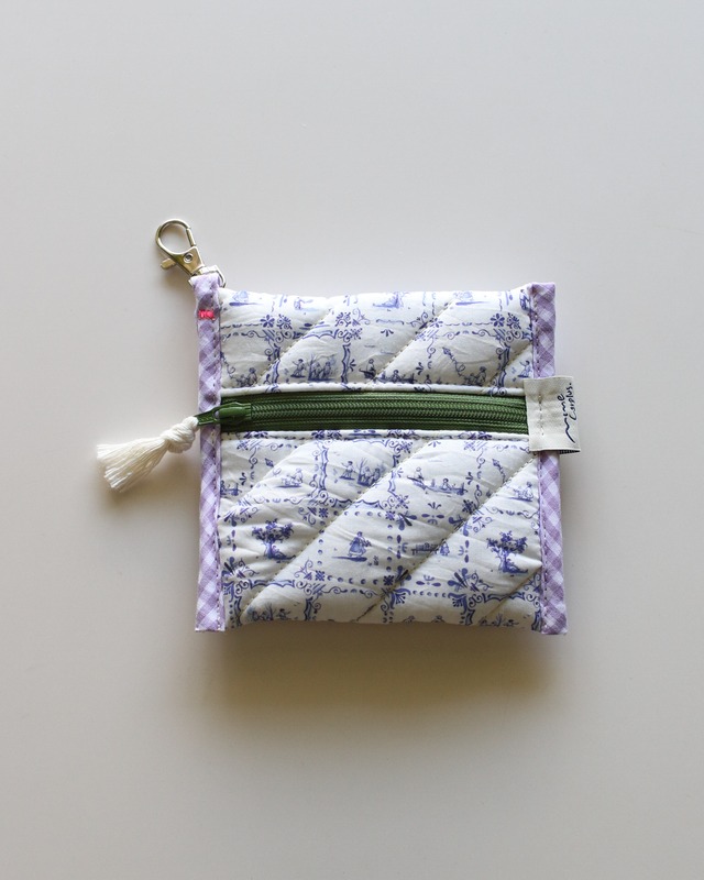 【Liberty fabric】Block quilt pouch mini <Stamp>