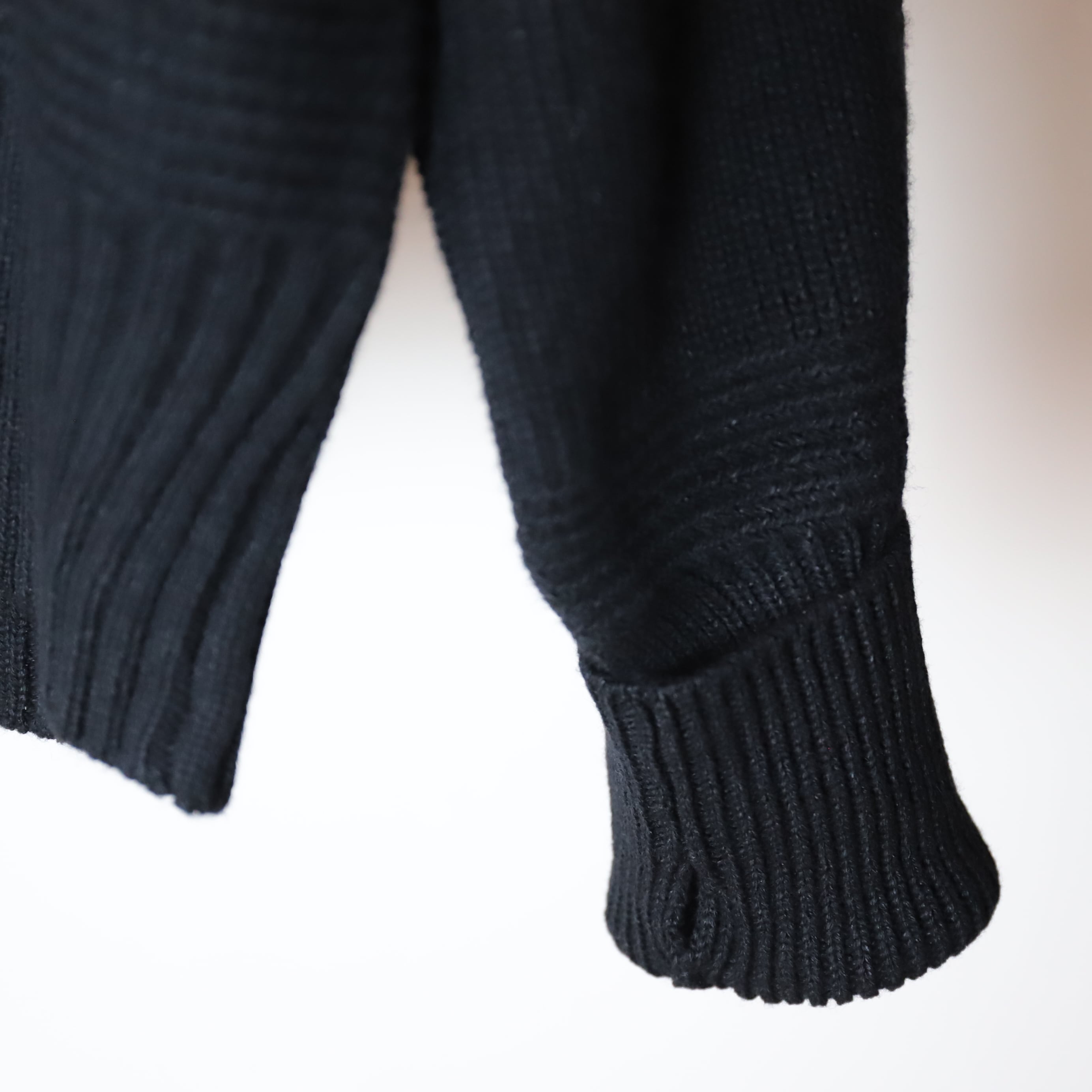 MAATEE&SONS WOOL和紙 ARMY SWEATER maatee_and_sons ⁡ “LAMB和紙 ARMY SWEATER” COL: BLACK SIZE: 2 / 3