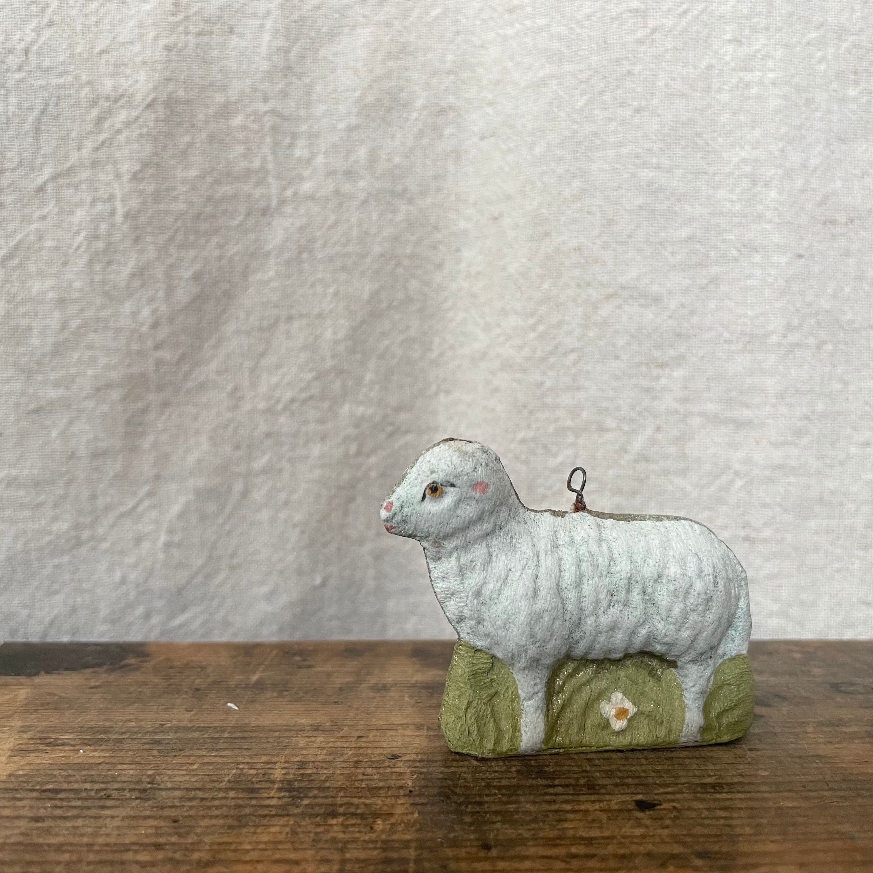 パピエマシェのひつじさん