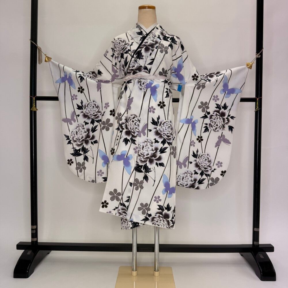 二尺袖 単品 卒業式着物 白 裄69cm Lサイズ 袴用着物 化繊 中古 5840