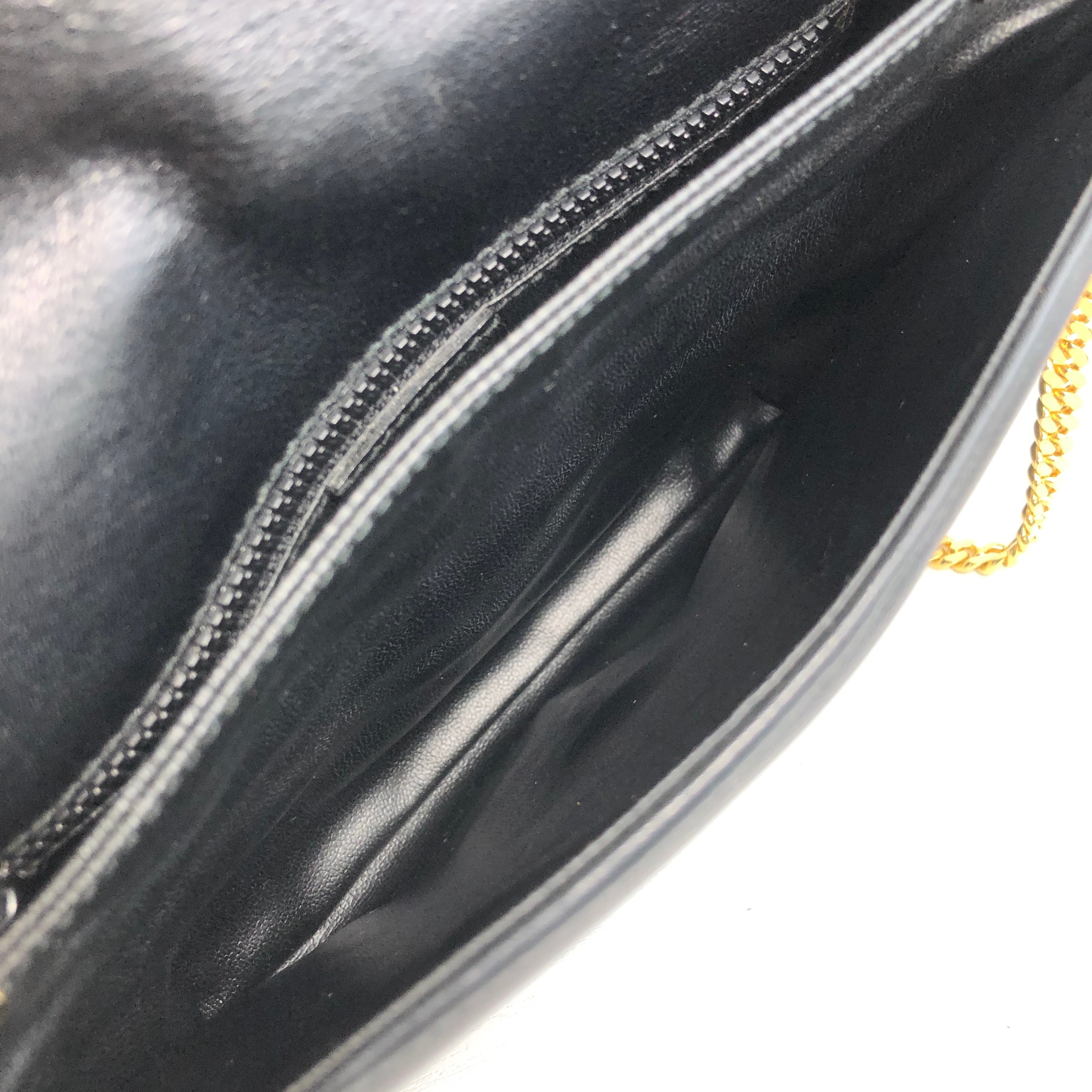 CELINE セリーヌ ショルダーバッグ ブラック トリオンフ ステッチ