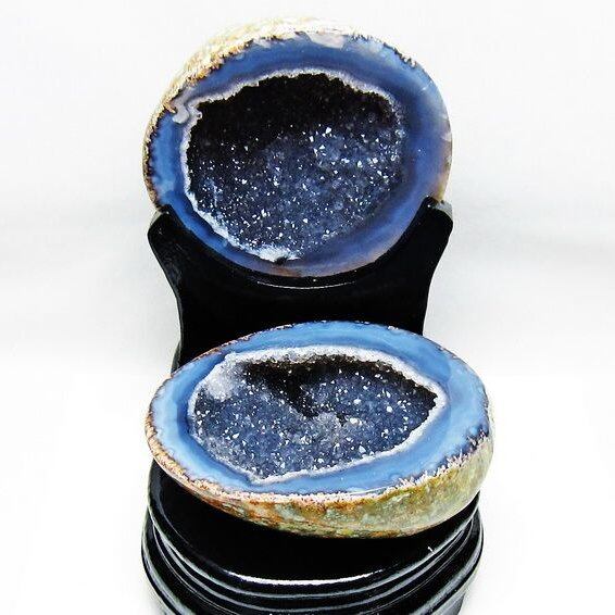 1.3Kg トレジャーメノウ アゲート 台座付属 原石 置物 一点物 175-1382