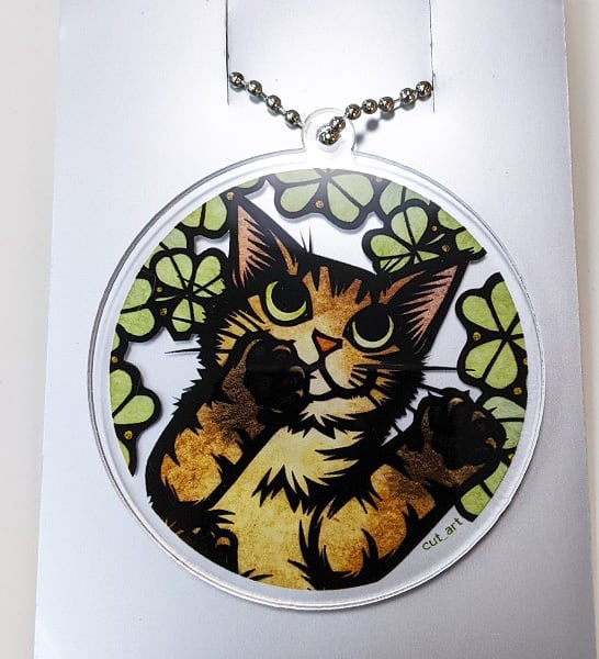 猫柄 アクリルキーホルダー 4.5cm 四葉のクローバー 切り絵・cut art さとうみよ ボールチェーン キーホルダー 230209-7 | k2select2020 powered by BASE