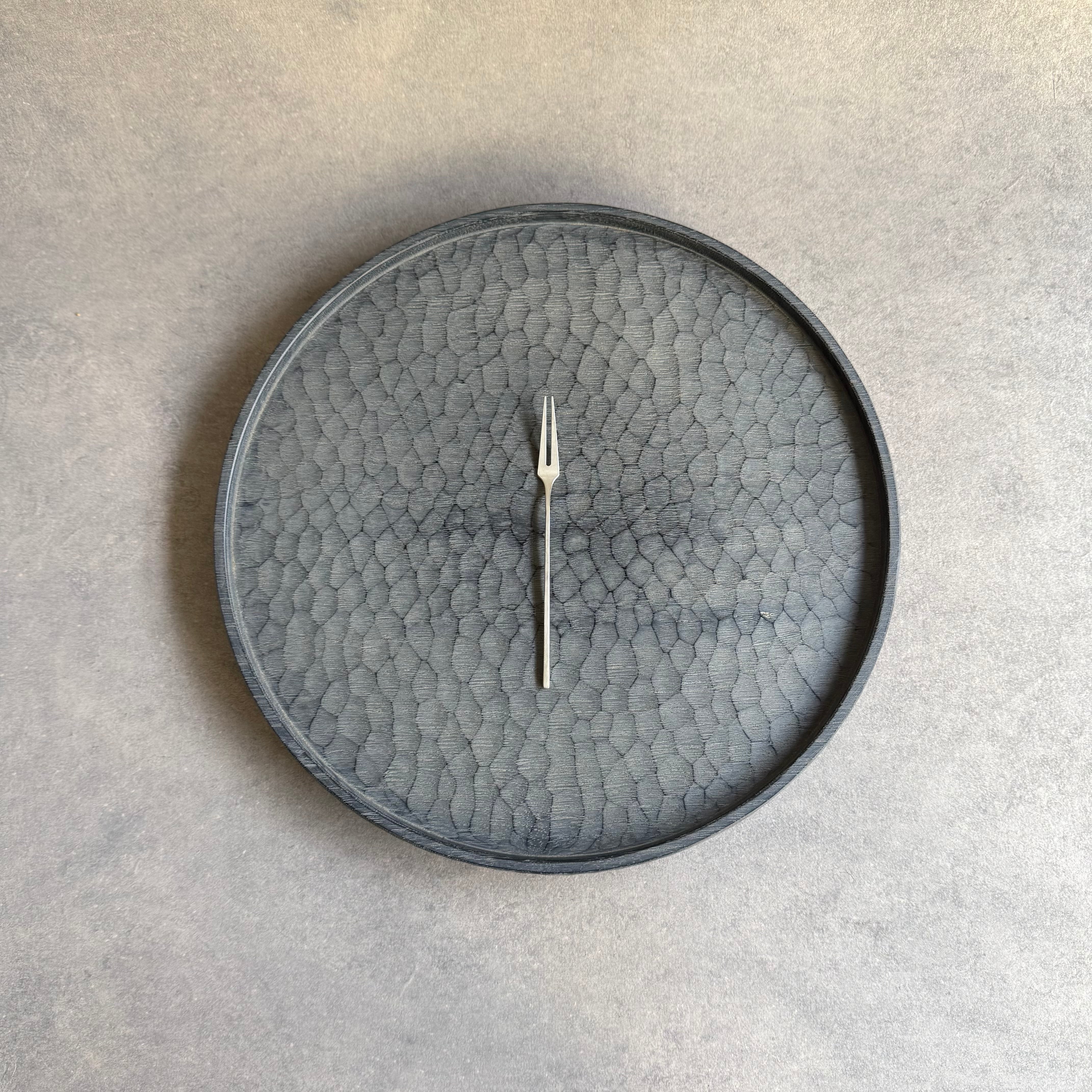 金属 | gallery 一白