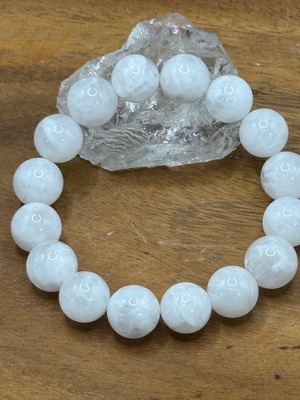 ホワイトフェザークォーツ　13.5mm. [0144]