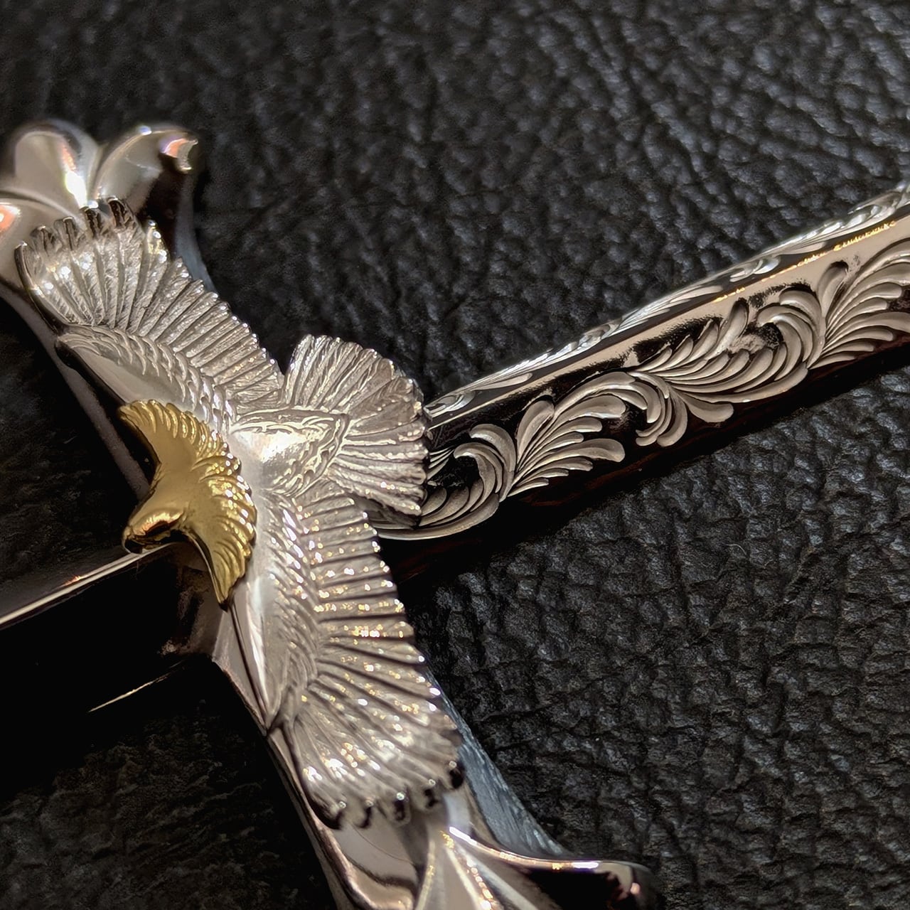 TARO WASHIMI : CROSS PENDANT - ARABESQUE DESIGN 001 | Gusset