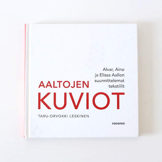 AALTOJEN KUVIOT／アルヴァ、アイノ、エリッサによるテキスタイルデザイン
