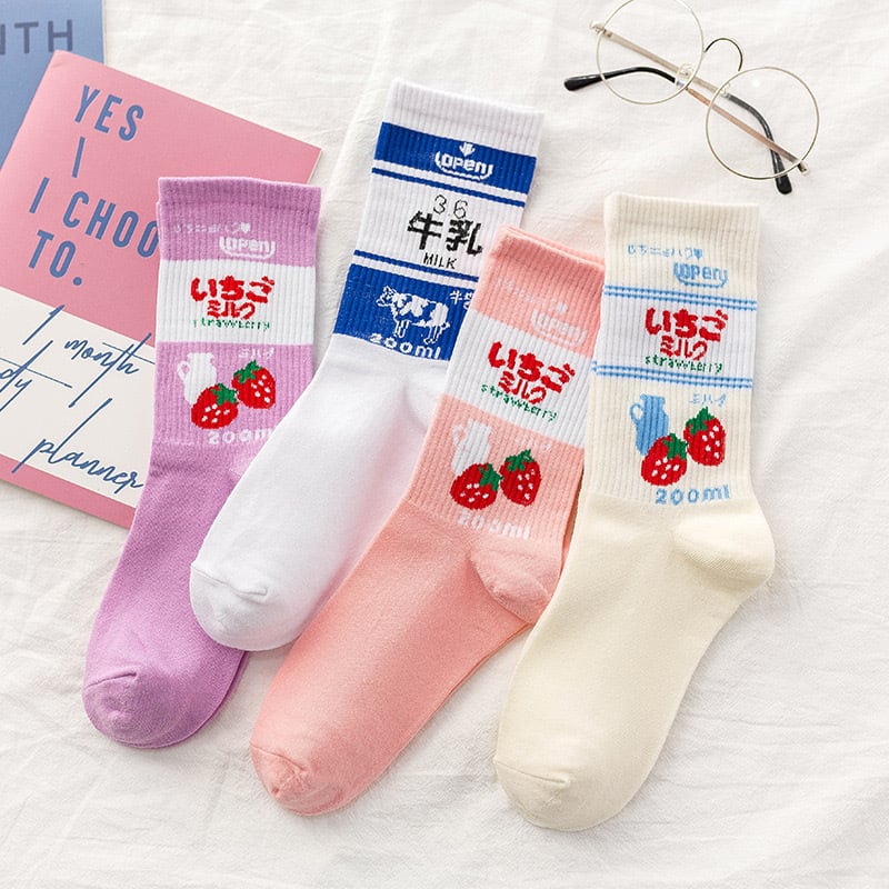 お取り寄せ商品】22〜24cm ソックス いちご ミルク靴下 | strawberry