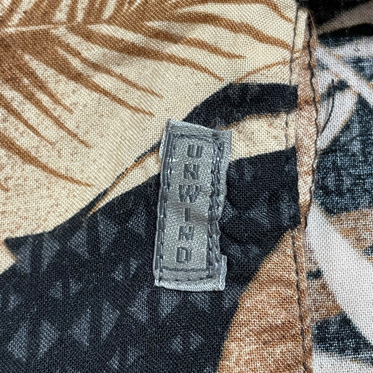 【Joe Martin】ブラックアロハ アロハシャツ リーフ 半袖シャツ 柄シャツ ハワイアン オールパターン 総柄 柄物 レーヨン MEDIUM US古着