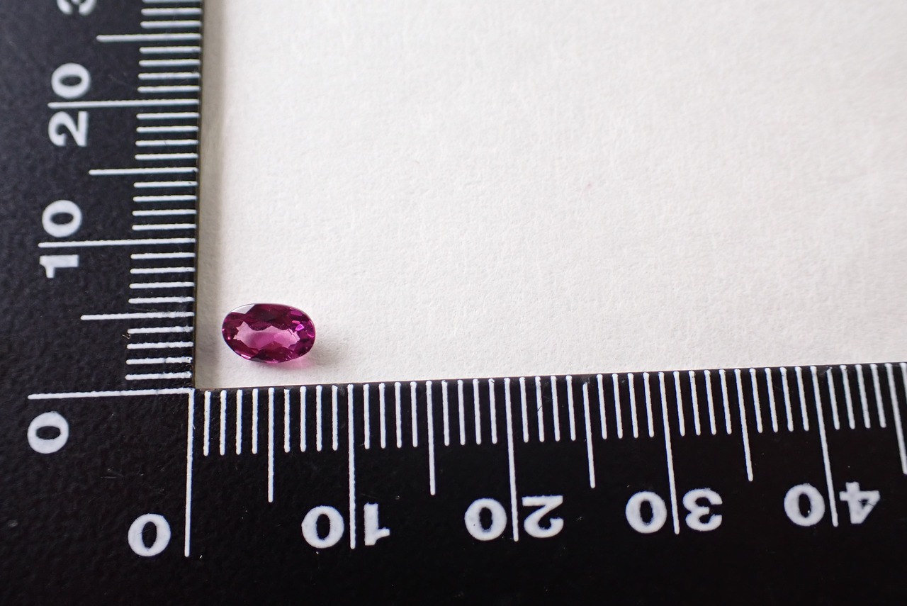 ロードライトガーネット　0.51ct　[C7‐763]