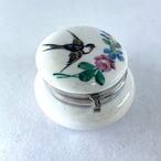 陶器小物入れ　手描き　燕　野鳥　リモージュ　丸型 19ota45