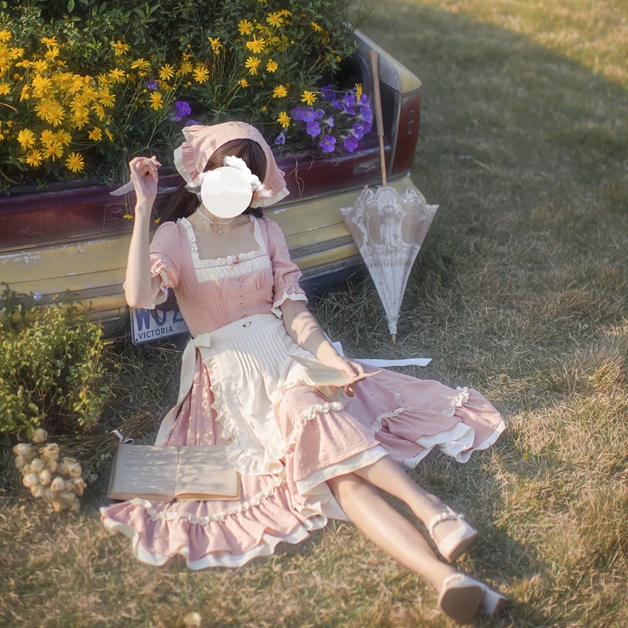 ロリータファッション クラロリ エプロン フレンチガーリー 田園風 控えめ 胡桃木