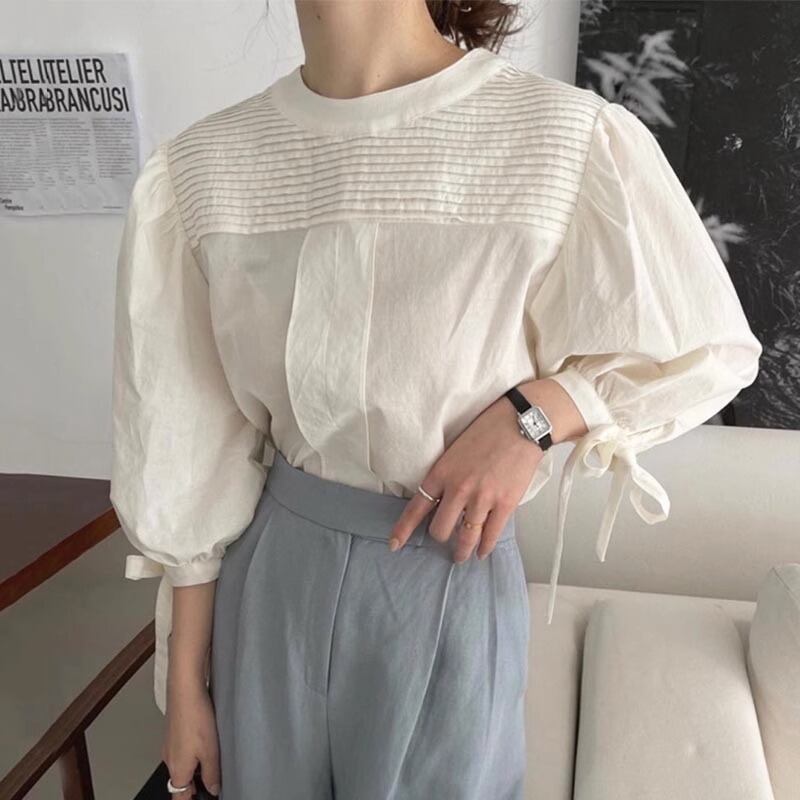 トップス レディース 3色 カットソー シャツ ブラウス 7分袖 七分袖 ラウンドネック かわいい 大人可愛い きれいめ シンプル カジュアル 上品 清楚 おしゃれ お洒落 おとな ナチュラル こなれ感 リラックス ロマンチック 抜け感 華やか 主役級 存在感 無地 OL 通勤 学生 通学 デート お出かけ 女子会 フリーサイズ ゆったり カーキ ホワイト 白 ネイビー 紺 春 夏 20代 30代 40代 50代 韓国 韓国系 着回し 普段使い 体型カバー インスタ 送料無料