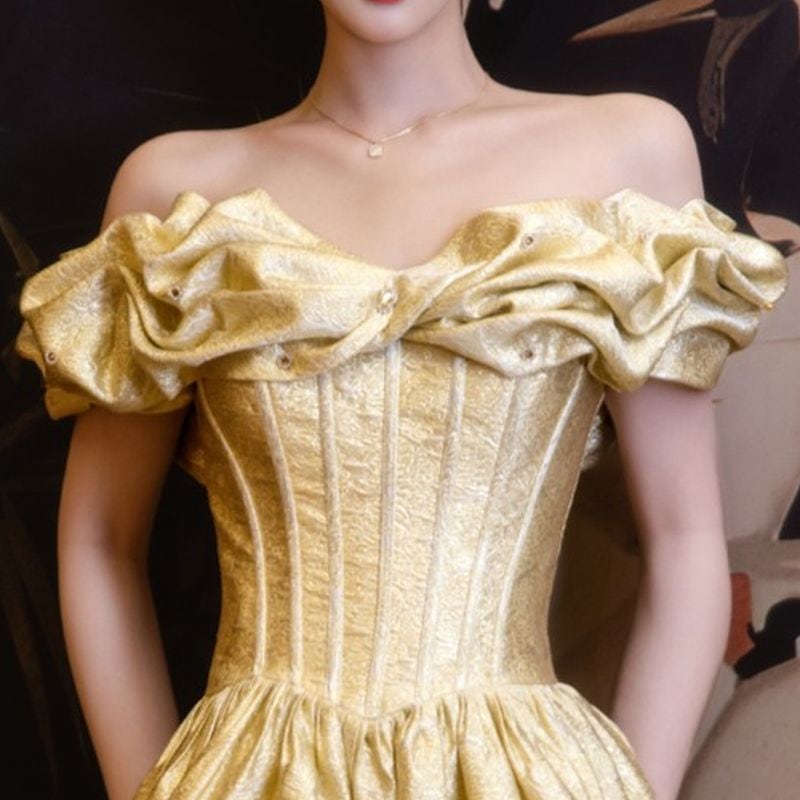 【atlo】3way オケージョンドレス　フリルオフショル　ベージュ Mサイズ atlo】3way オケージョンドレス フリルオフショル ベージュ Mサイズ