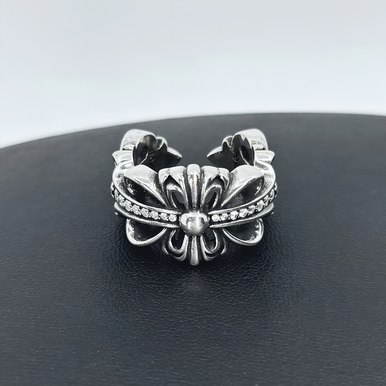 フレア クロス リング ホワイトジュエリー入り sv925