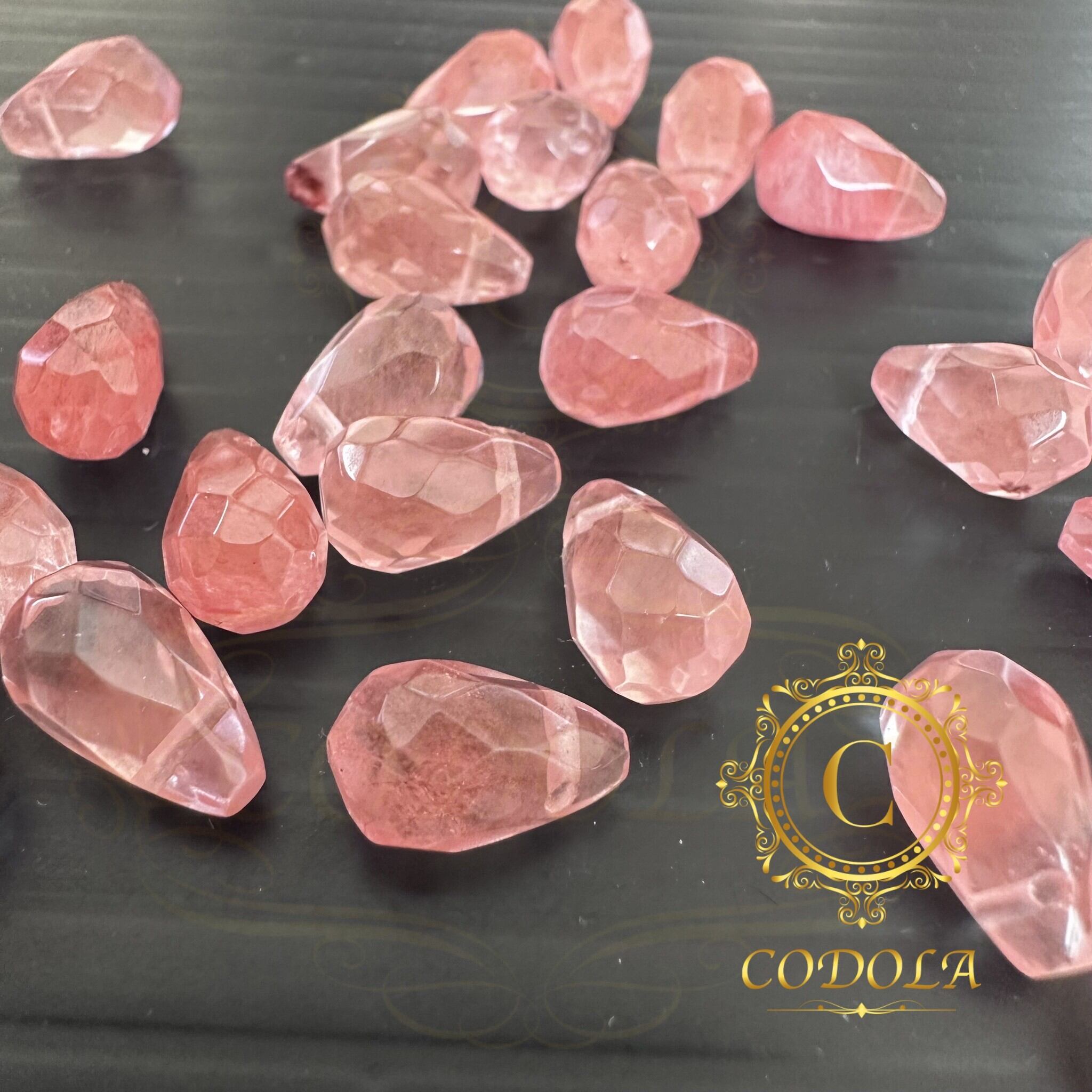 チェリークオーツ 雫 連材 ティアドロップ カット ビーズ 12*8ｍｍ