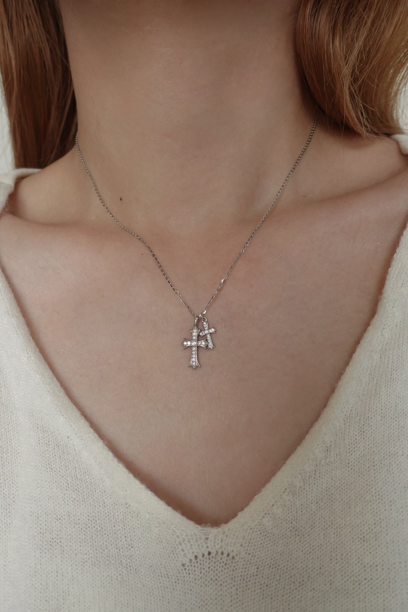 Twin Crosses Necklace | 金属アレルギー対応のアクセサリー crea.jewelry