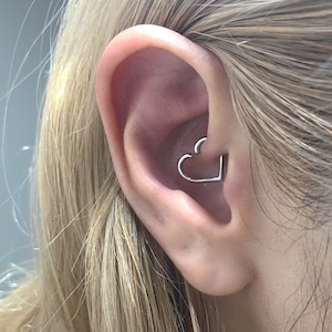 HEART Daith body jewelry 16G Pt  #LJ18001P ハート ダイス ボディピアス プラチナ