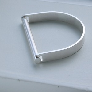 BRACELET || 【通常商品】 BIG D-BANGLE SILVER || 1 BRACELET || SILVER || FCF222