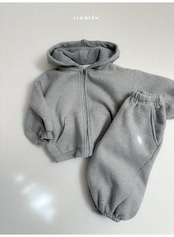 〖取寄〗韓国子供服 / 26winter / minirobe / バレルジョガーパンツ / キッズ *S~XL*