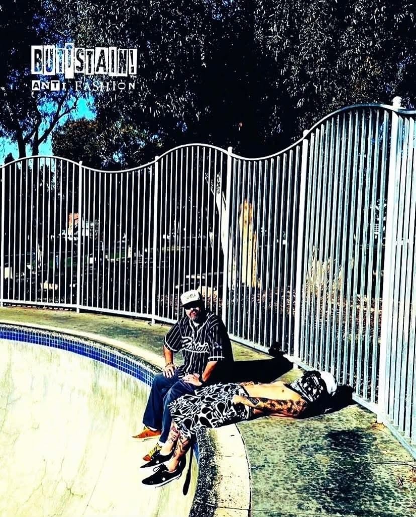 BUTTSTAIN!ANTI FASHION!