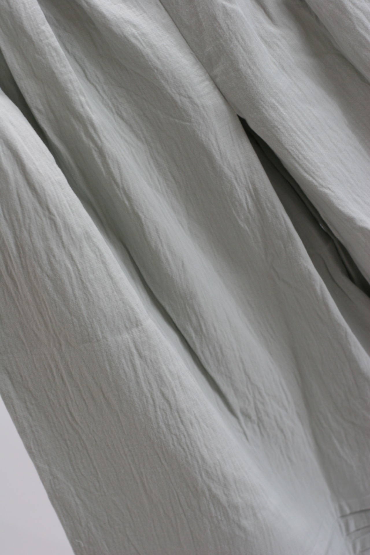 【ROBE de PEAU】Wide tuck culottes（RS018）