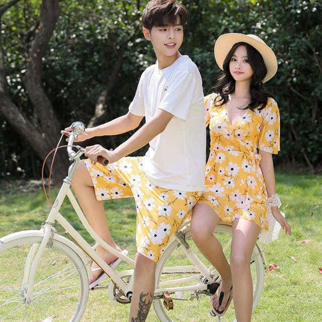 【予約販売】水着 カップル水着 2点セット ペアルック メンズ レディース 花柄 フラワー柄 イエロー ワンピース 海水パンツ 海パン ペア水着 恋人 おそろい お揃い M/L/XL/2XL/3XL